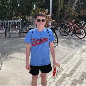 Meet your Posher, Joey